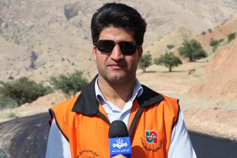 عملیات آسفالت محور روستایی گوری منطقه جریک مسجدسلیمان