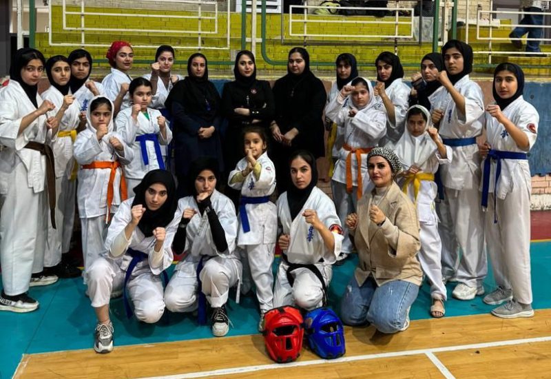 تیم کاراته بانوان مسجدسلیمان به مقام نایب قهرمانی رقابت‌های استان خوزستان دست یافت