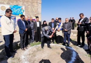 کلنگ پروژه احداث پایگاه جاده ای اورژانس پیش بیمارستانی شهرستان با اعتبار ۱۵ میلیارد بر زمین زده شد