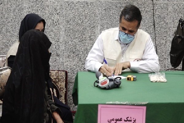۱۲۷۵ بیمار مسجدسلیمانی توسط گروه جهادی امام رضا (ع) به صورت رایگان  ویزیت شدند