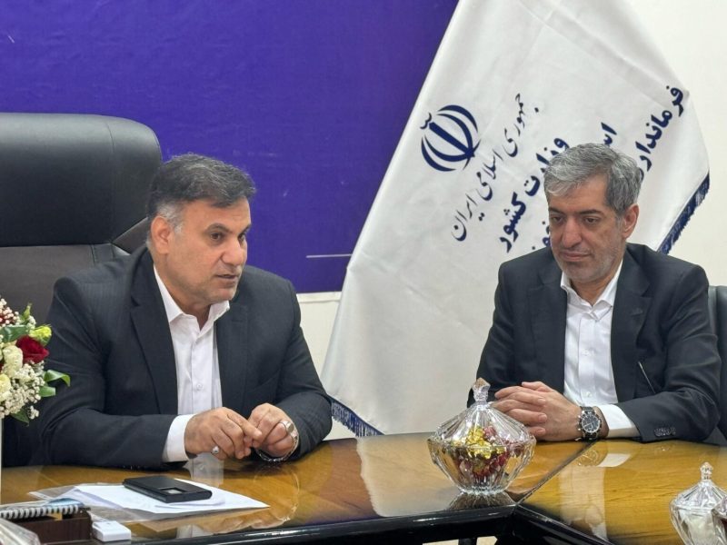 دیدار سرپرست جدید پتروشیمی با فرماندار شهرستان / پیمان جهانگیری : صنایع پایین دستی پتروشیمی باید دیده شوند و اشتغال زایی صورت بگیرد